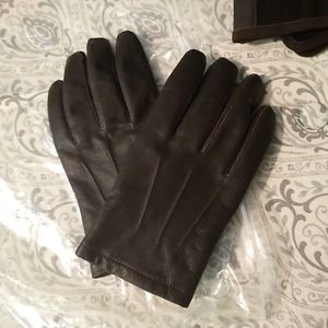 New in bag brown leather gloves